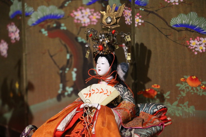 ひな人形の写真