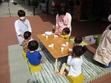 保育室の専用のテラスの写真