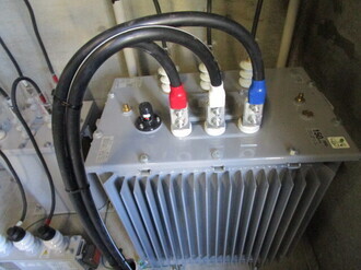 境南小学校トランス