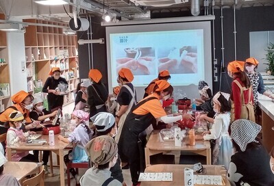 あそんで学ぼう！チャレンジクッキングの写真