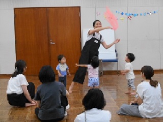 活動の様子1の写真