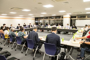 市民会議の写真