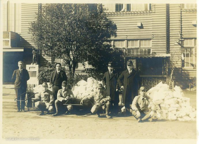 二宮金次郎像の写真