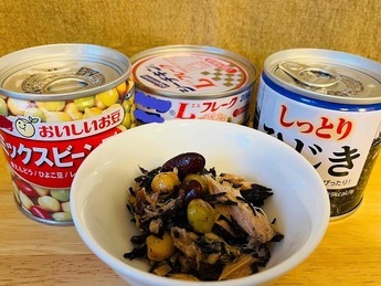 缶詰を使った料理の写真