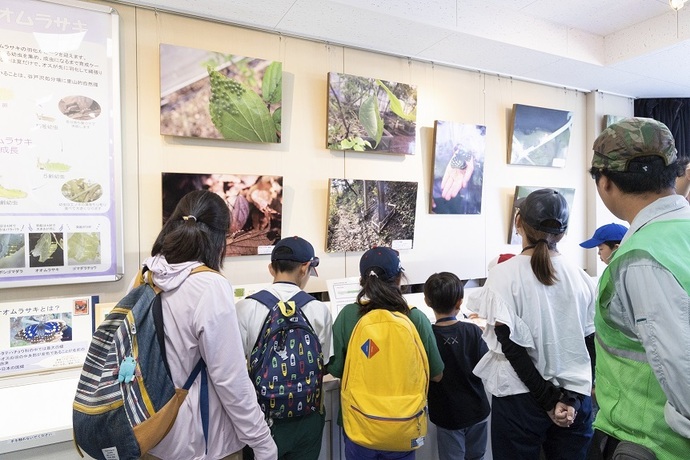 見学会の様子の写真